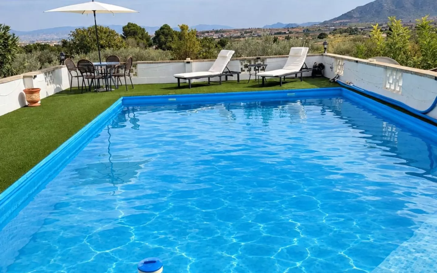 3-bedroom Detached Villa In Caudete, Spain (180 M²)