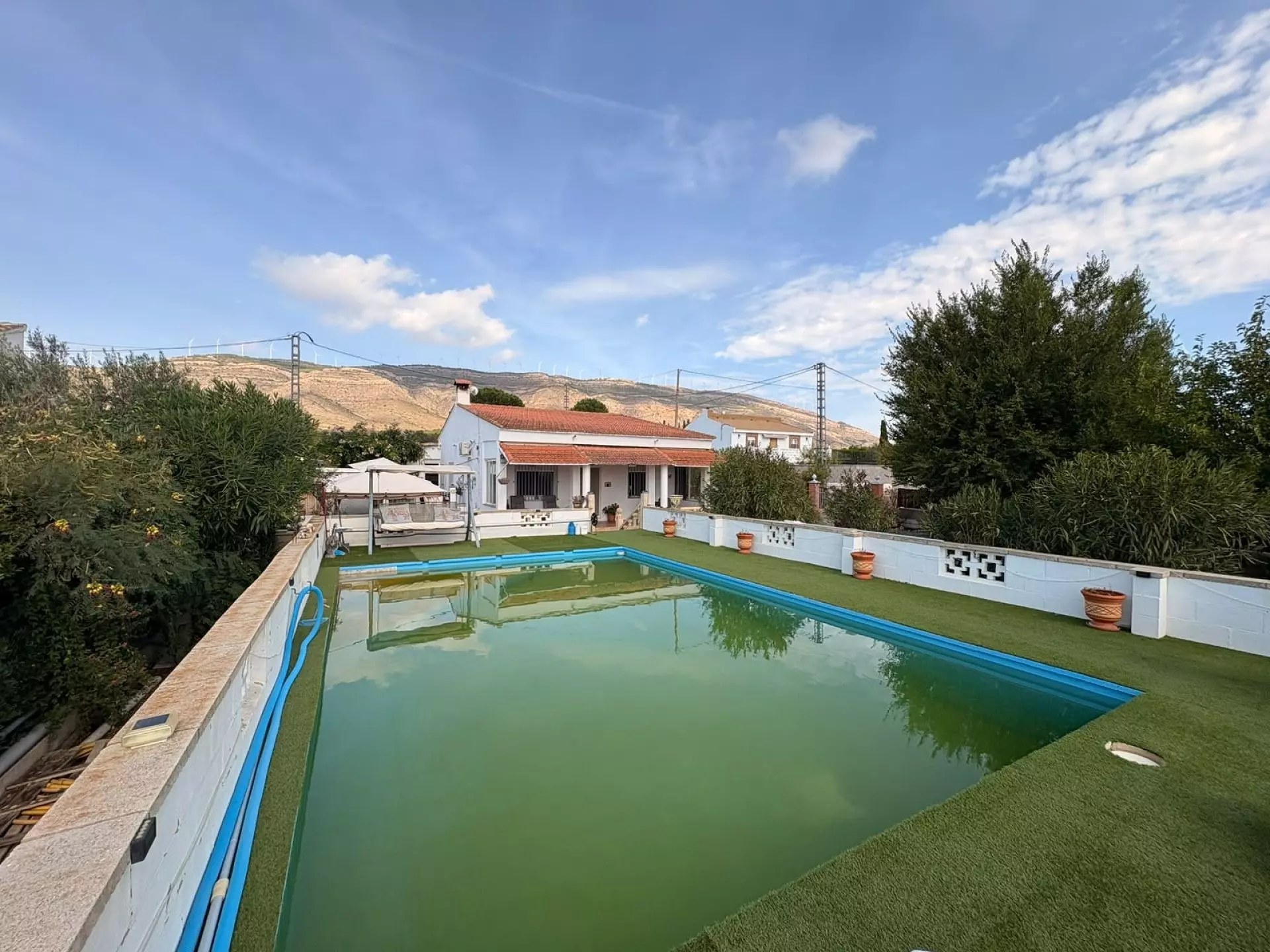 3-bedroom Detached Villa In Caudete, Spain (180 M²)