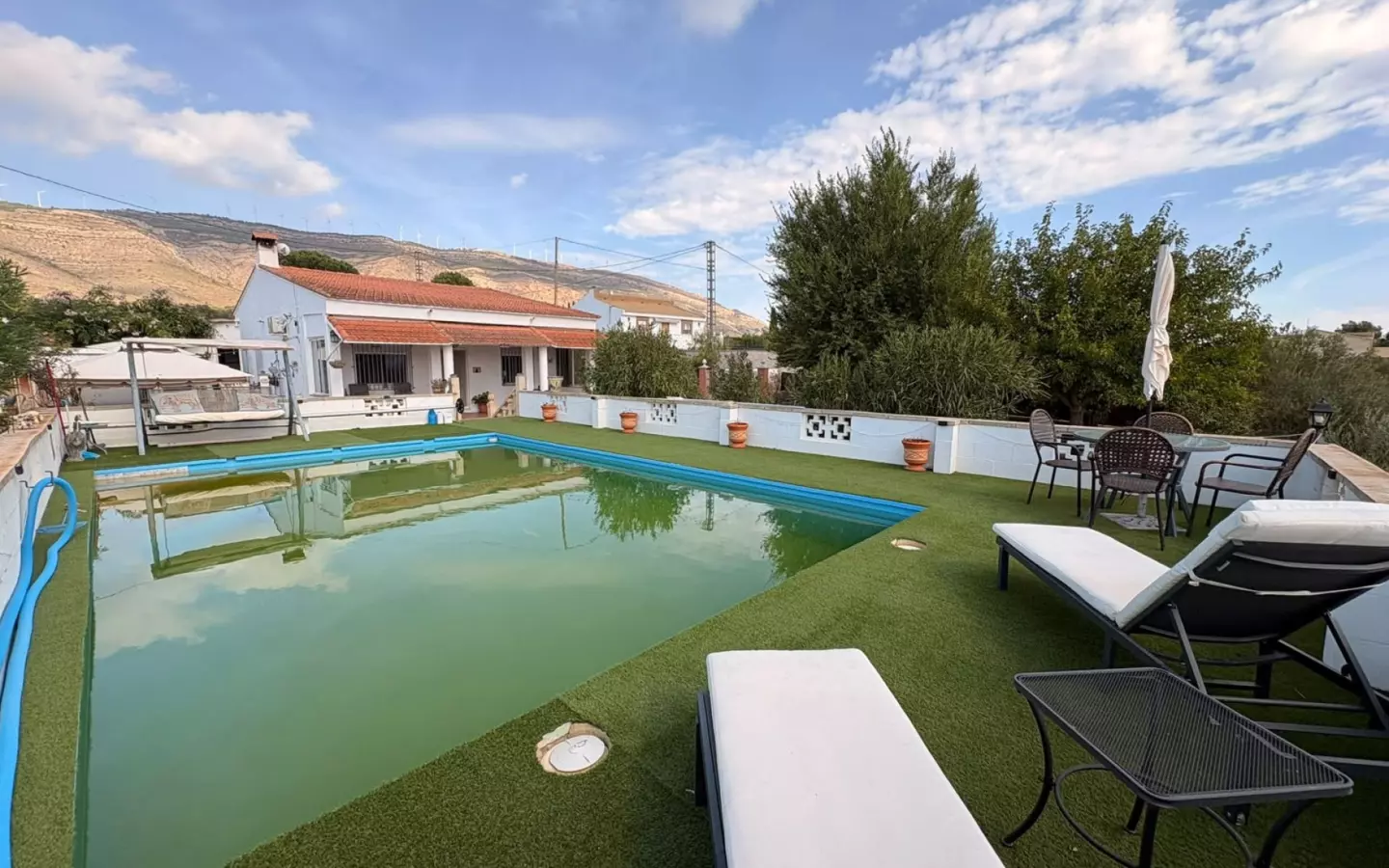 3-bedroom Detached Villa In Caudete, Spain (180 M²)