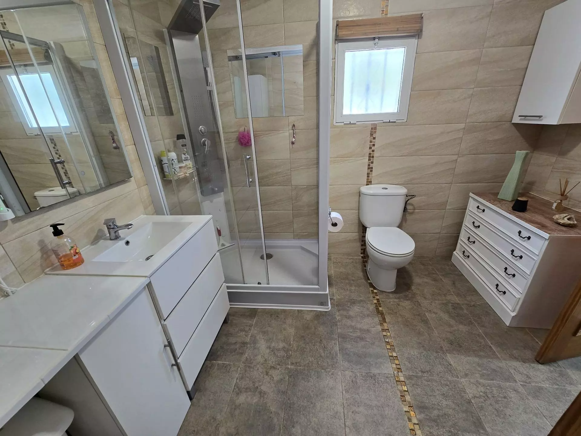 3-bedroom Detached Villa In Sax, Spain (127 M²)