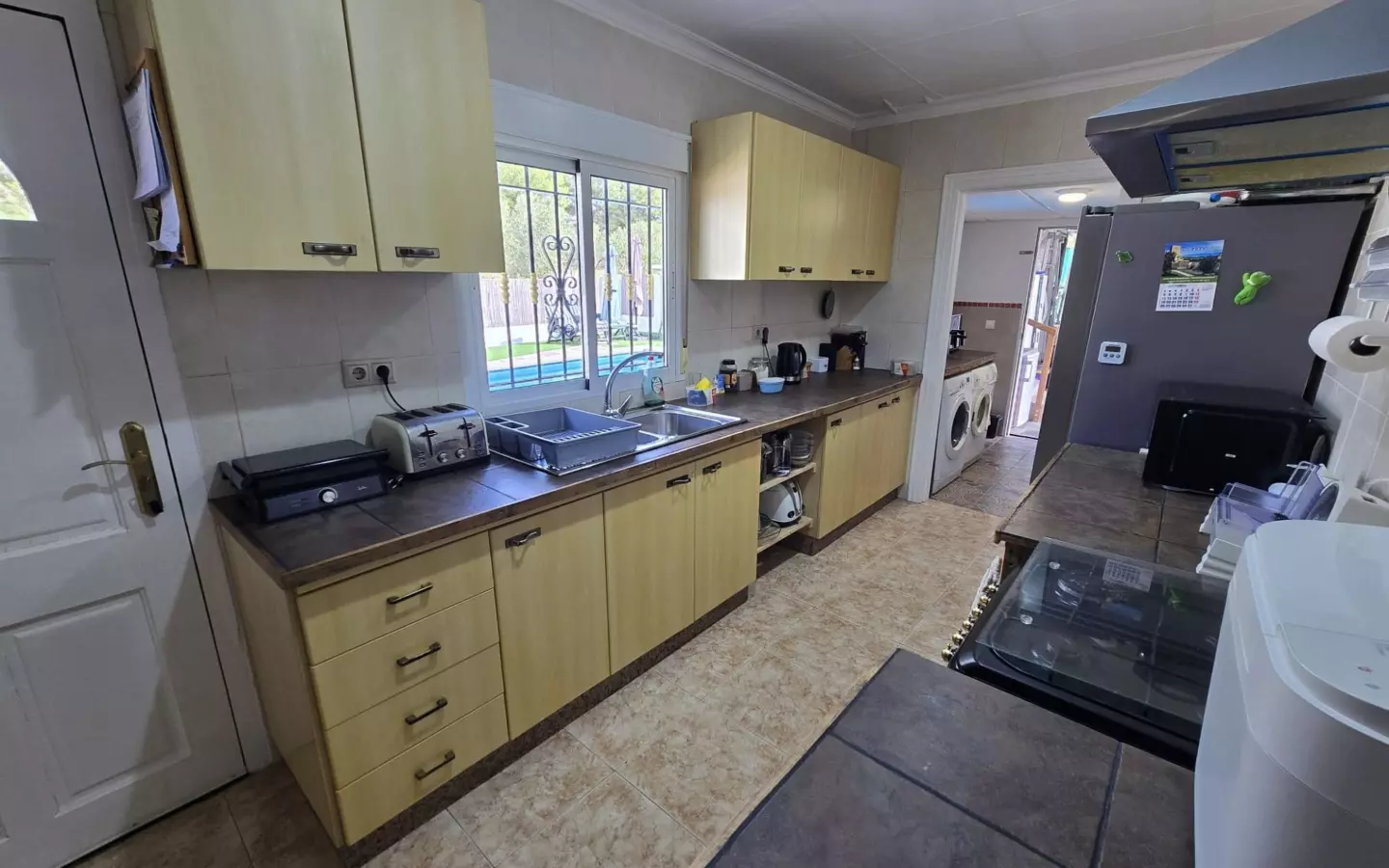 3-bedroom Detached Villa In Sax, Spain (127 M²)