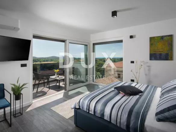 4-bedroom Villa In Flengi, Croatia (203 M²)