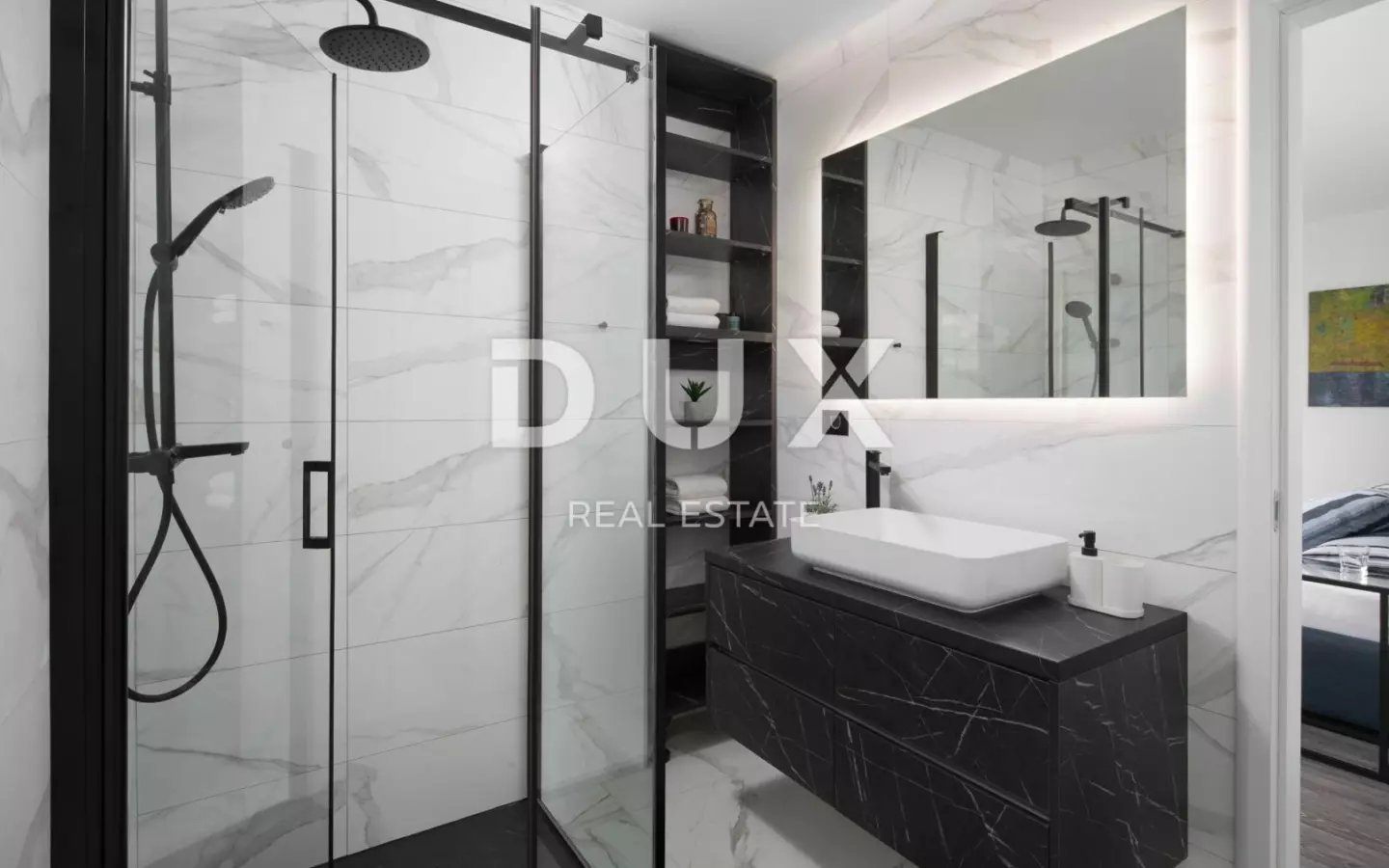 4-bedroom Villa In Flengi, Croatia (203 M²)