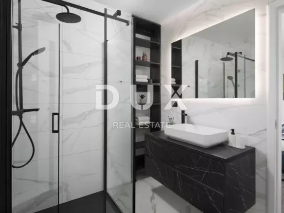 4-bedroom Villa In Flengi, Croatia (203 M²)