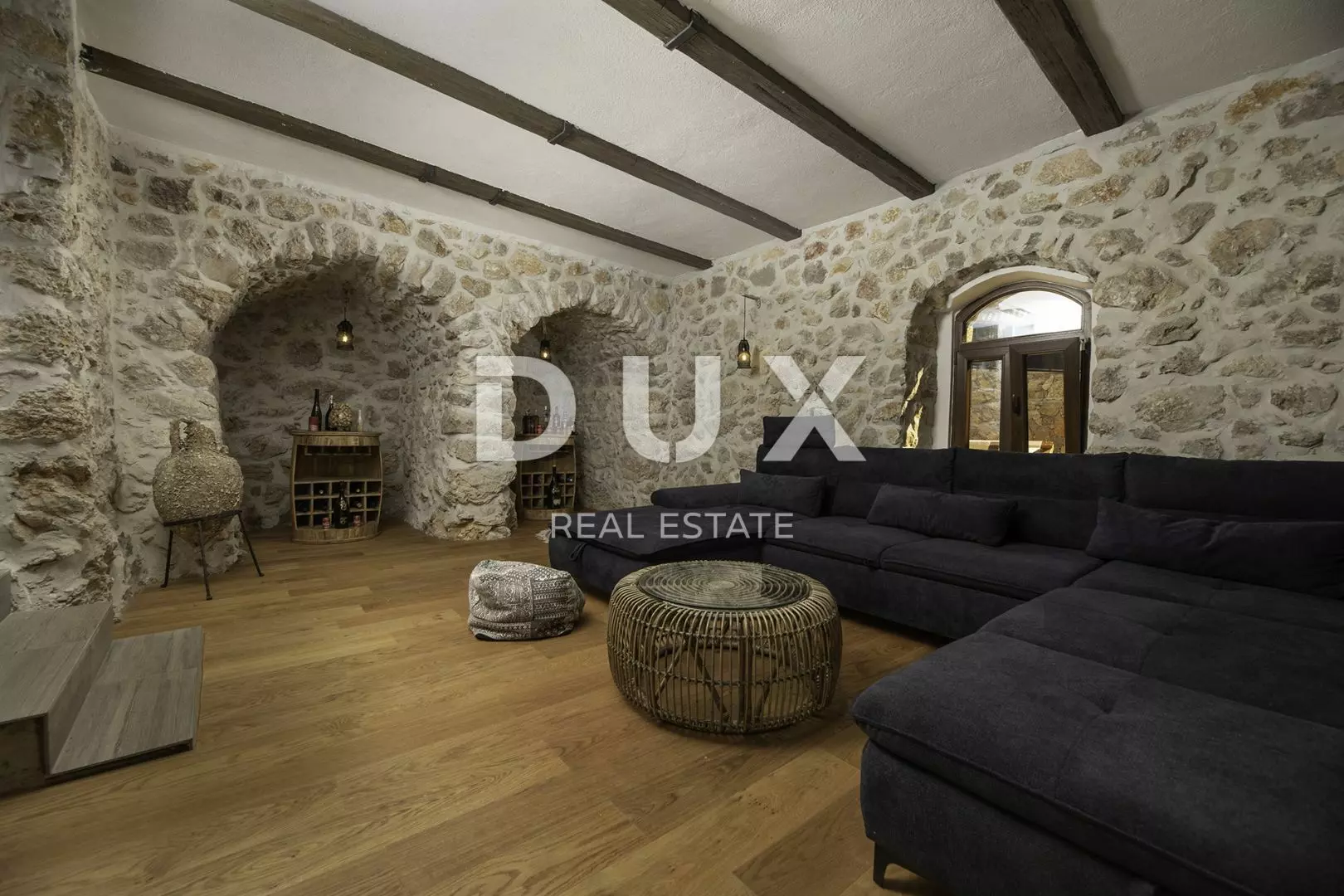 3-bedroom Villa In Risika, Croatia (257 M²)