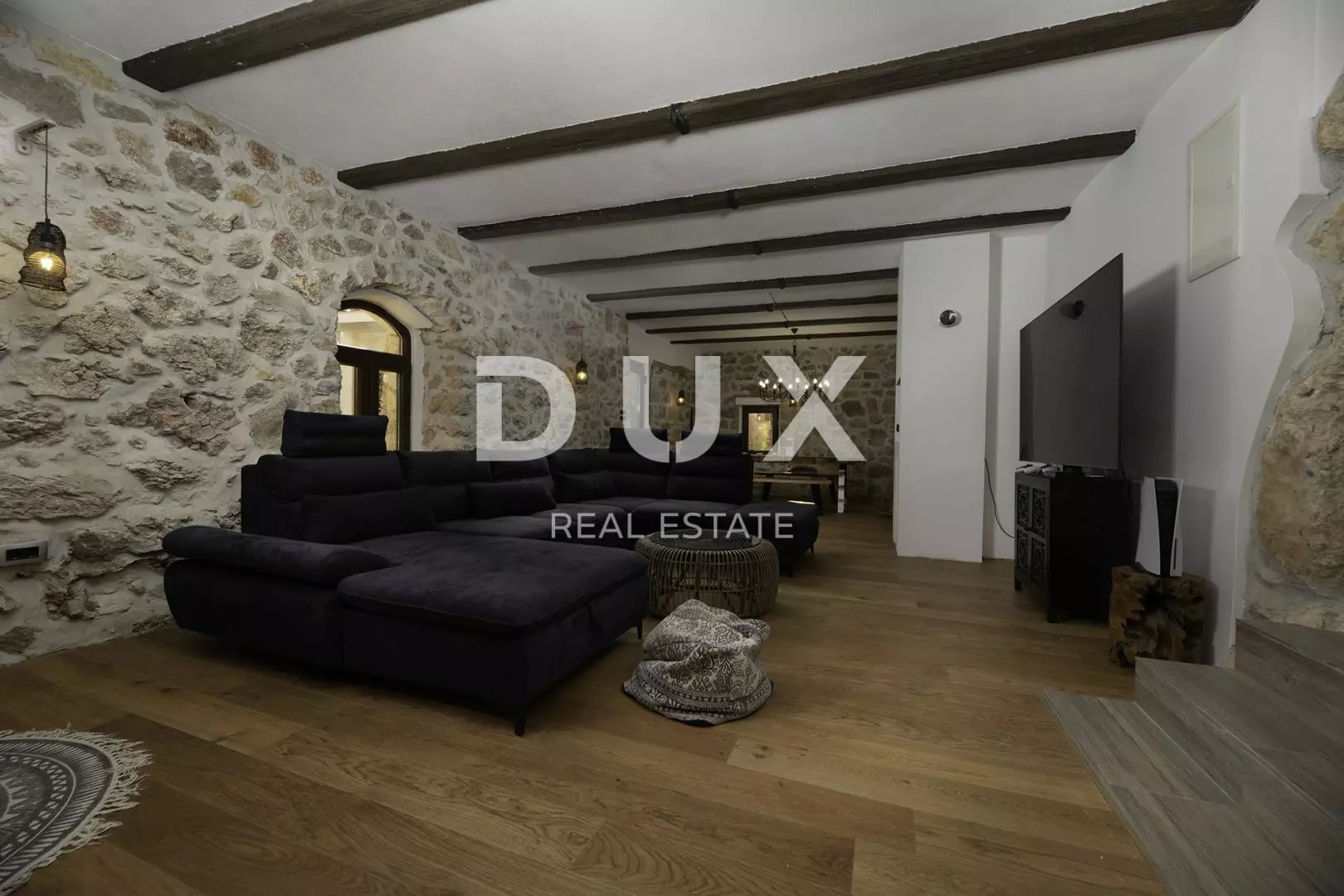 3-bedroom Villa In Risika, Croatia (257 M²)