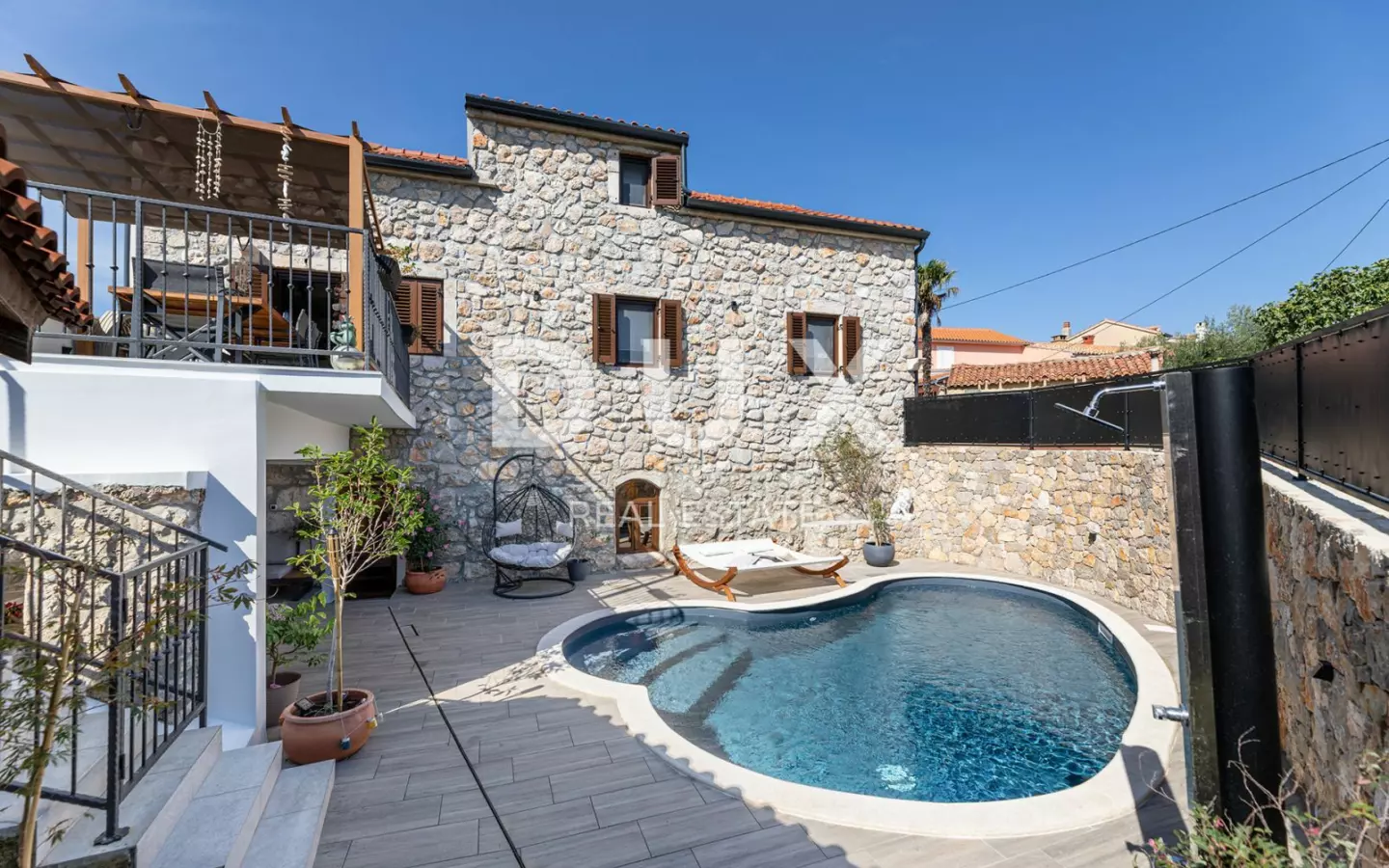 3-bedroom Villa In Risika, Croatia (257 M²)