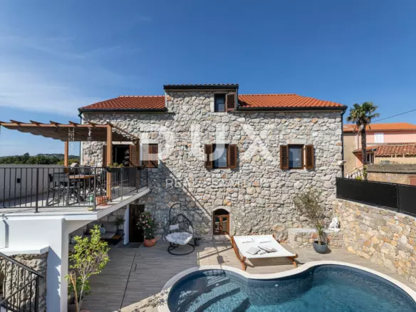 3-bedroom Villa In Risika, Croatia (257 M²)