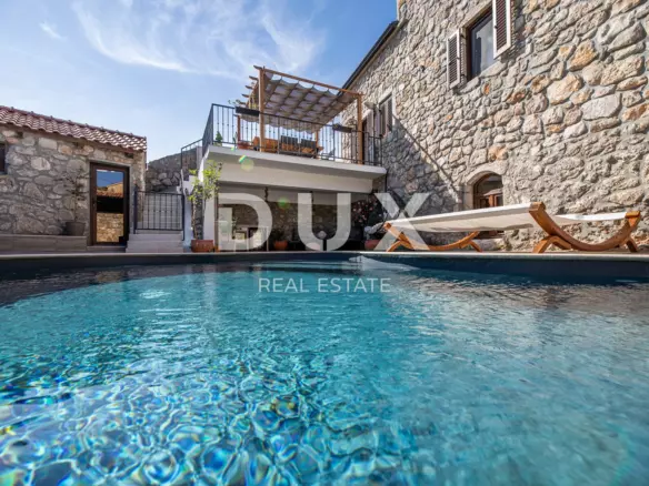 3-bedroom Villa In Risika, Croatia (257 M²)