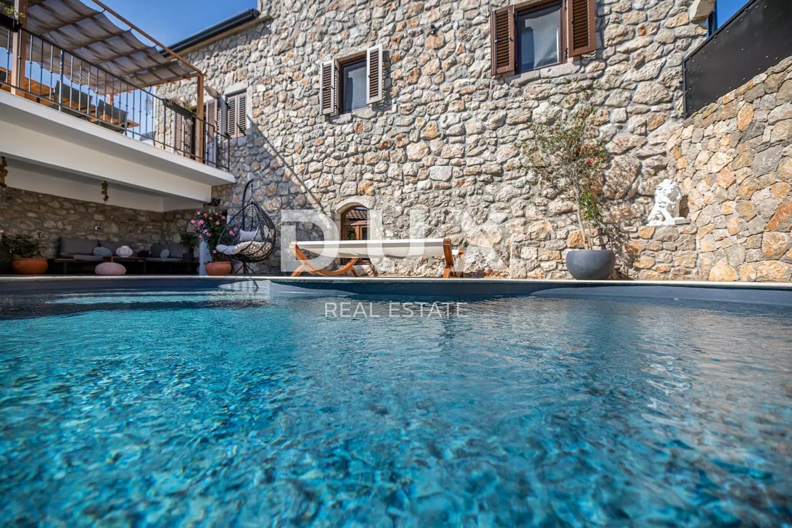 3-bedroom Villa In Risika, Croatia (257 M²)