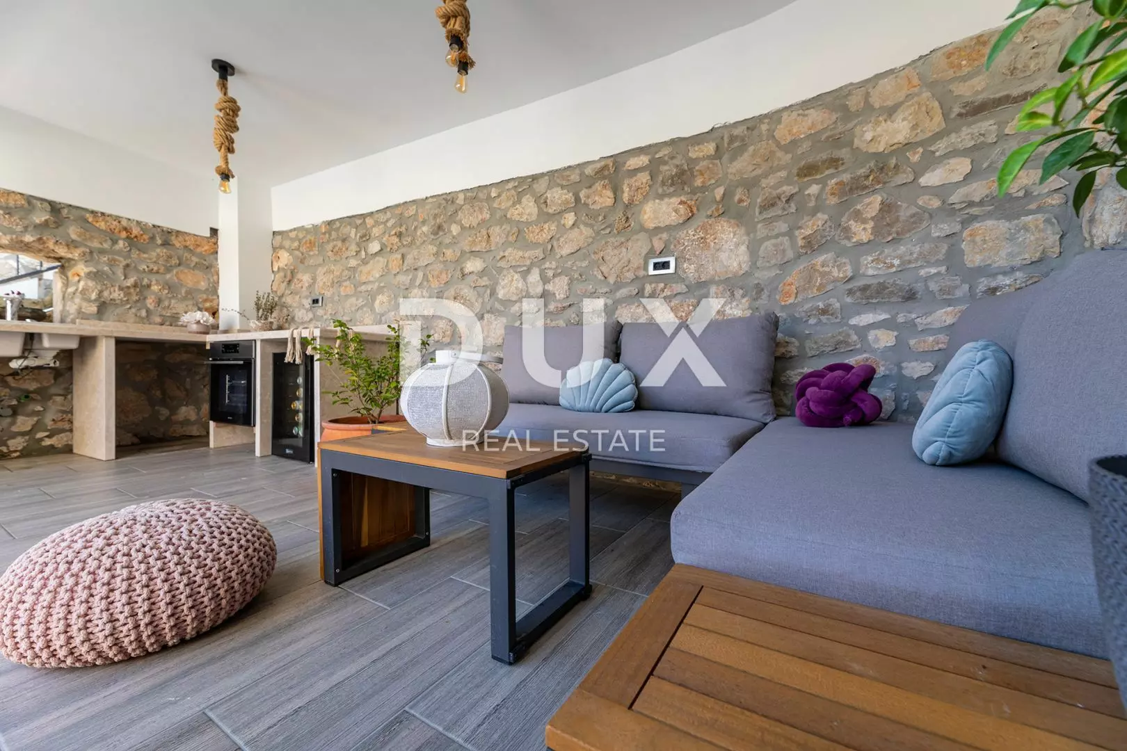 3-bedroom Villa In Risika, Croatia (257 M²)