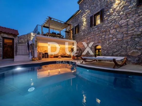 3-bedroom Villa In Risika, Croatia (257 M²)