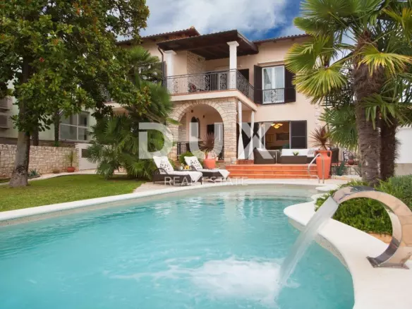 8-bedroom Villa In Umag, Croatia (480 M²)