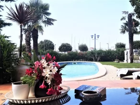 8-bedroom Villa In Umag, Croatia (480 M²)