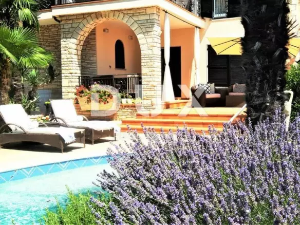 8-bedroom Villa In Umag, Croatia (480 M²)