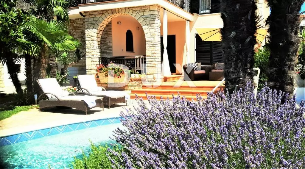 8-bedroom Villa In Umag, Croatia (480 M²)