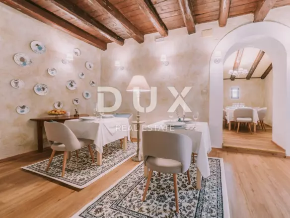 12-bedroom Detached House In Novigrad, Croatia (900 M²)
