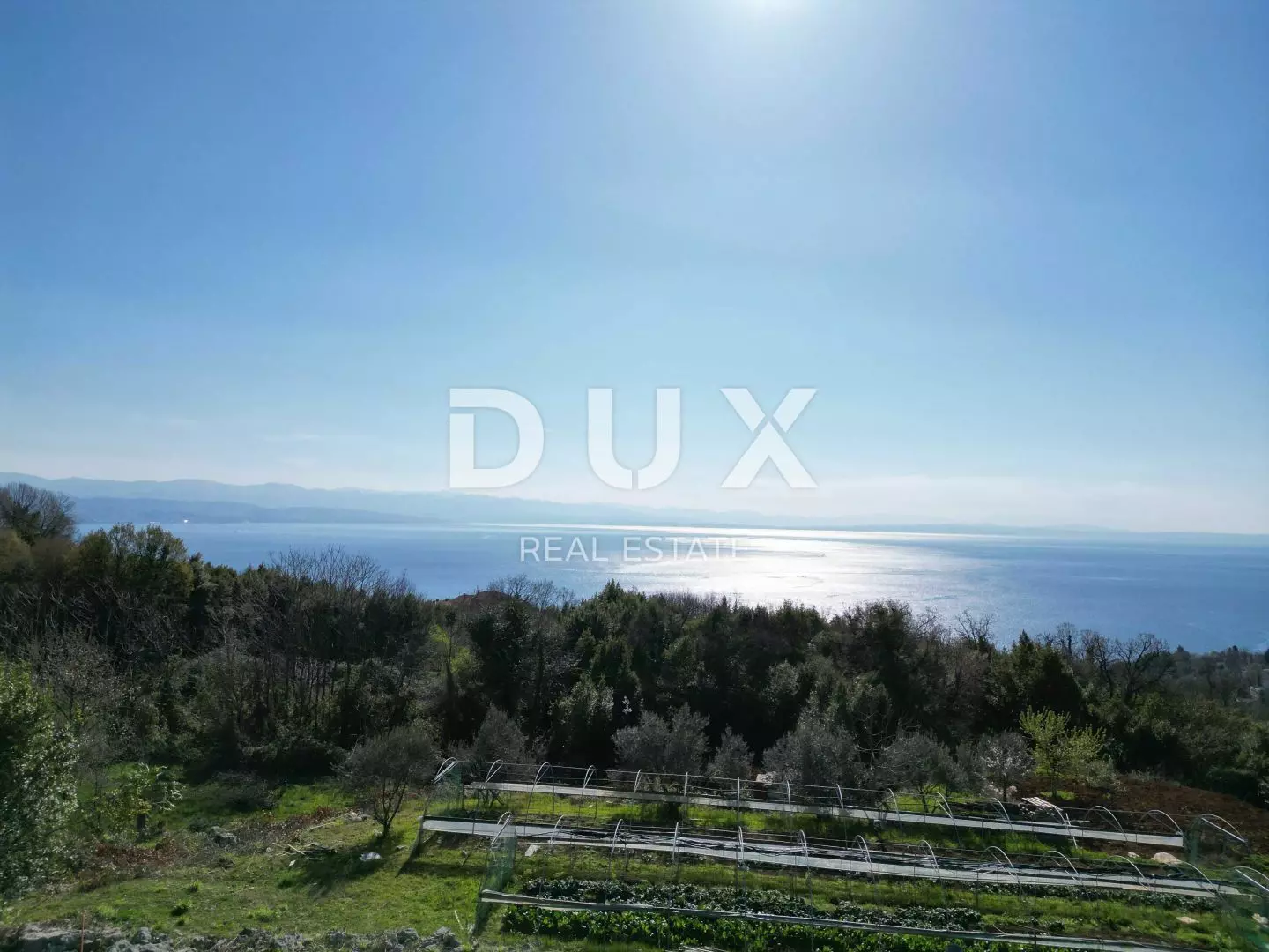 Land In Poljane, Croatia (905 M²)