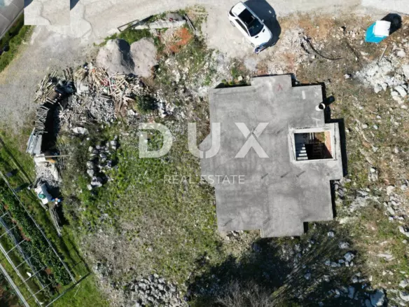 Land In Poljane, Croatia (905 M²)