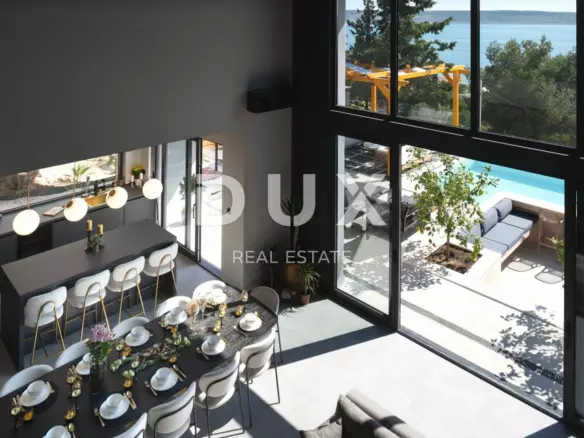 6-bedroom Villa In Starigrad, Croatia (250 M²)