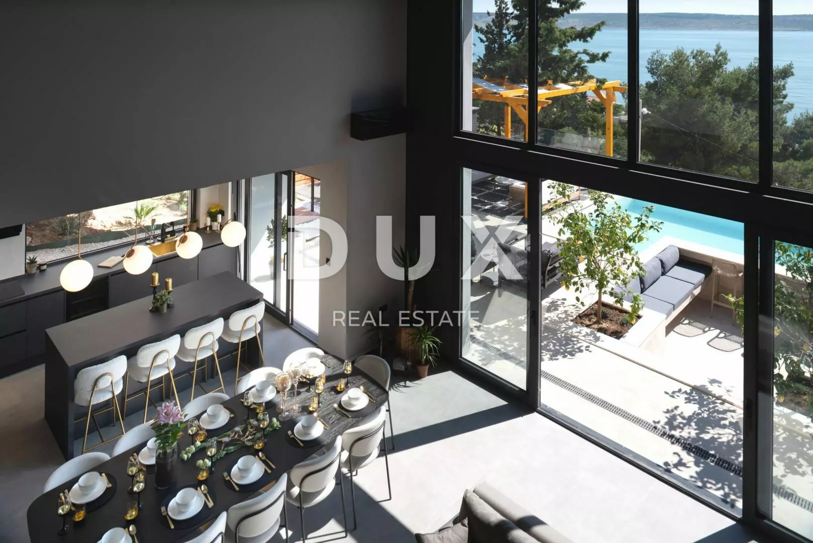 6-bedroom Villa In Starigrad, Croatia (250 M²)