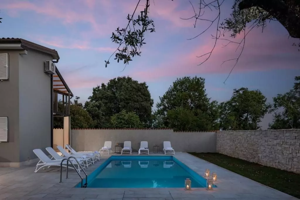 4-bedroom Villa In Brtonigla, Croatia (165 M²)