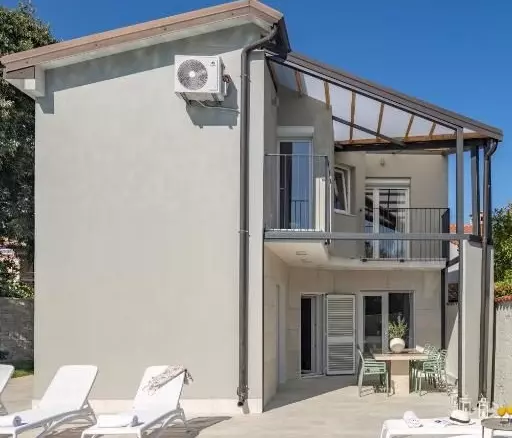 4-bedroom Villa In Brtonigla, Croatia (165 M²)