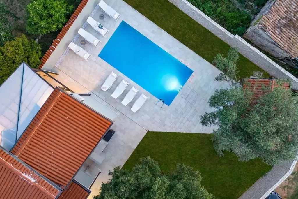 4-bedroom Villa In Brtonigla, Croatia (165 M²)