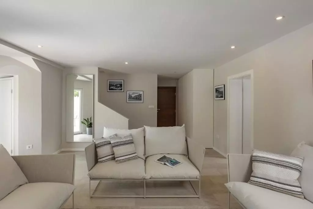 4-bedroom Villa In Brtonigla, Croatia (165 M²)