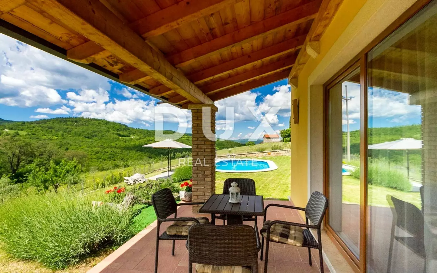 4-bedroom Detached House In Motovun, Croatia (300 M²)