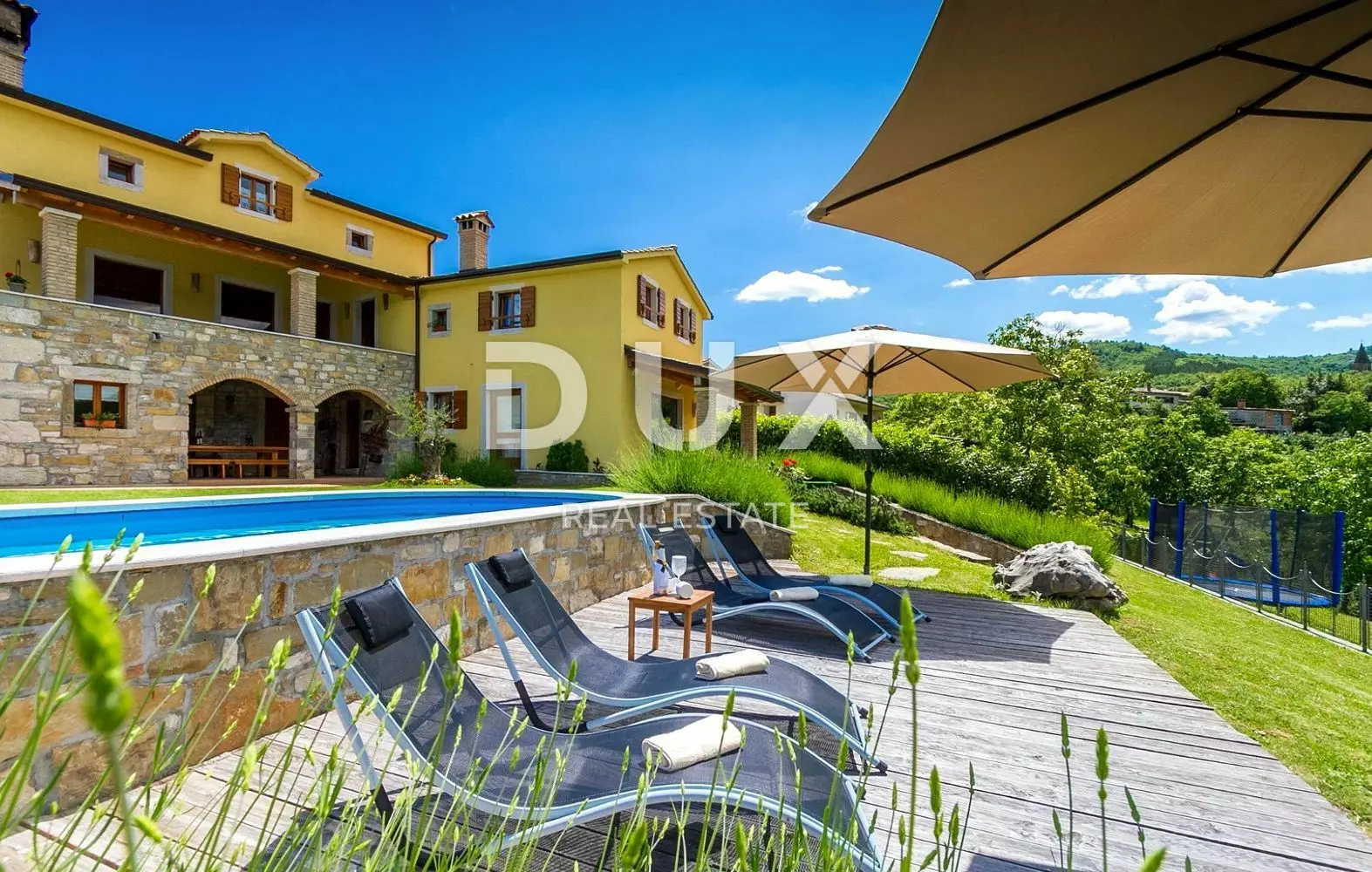 1700267119_croatia-istria-property-for-sale-11-e9cc77 4-bedroom Detached House In Motovun, Croatia (300 M²)