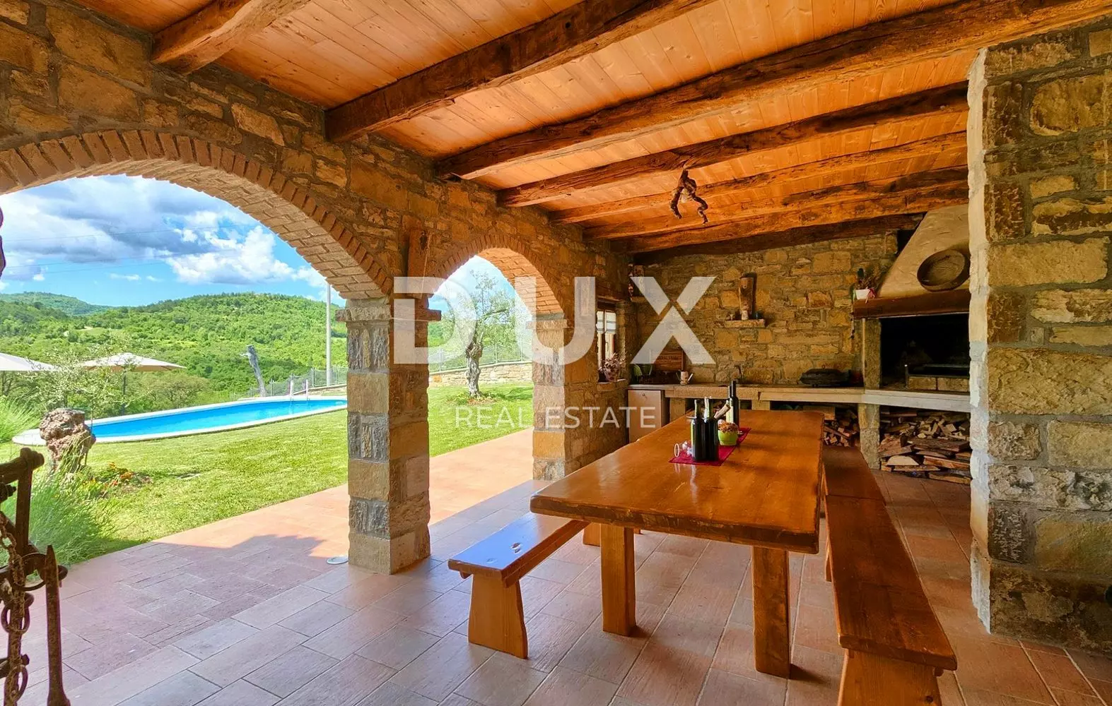 1700267171_kroatien-istrien-immobilien-zum-verkauf-36-65b117 4-bedroom Detached House In Motovun, Croatia (300 M²)