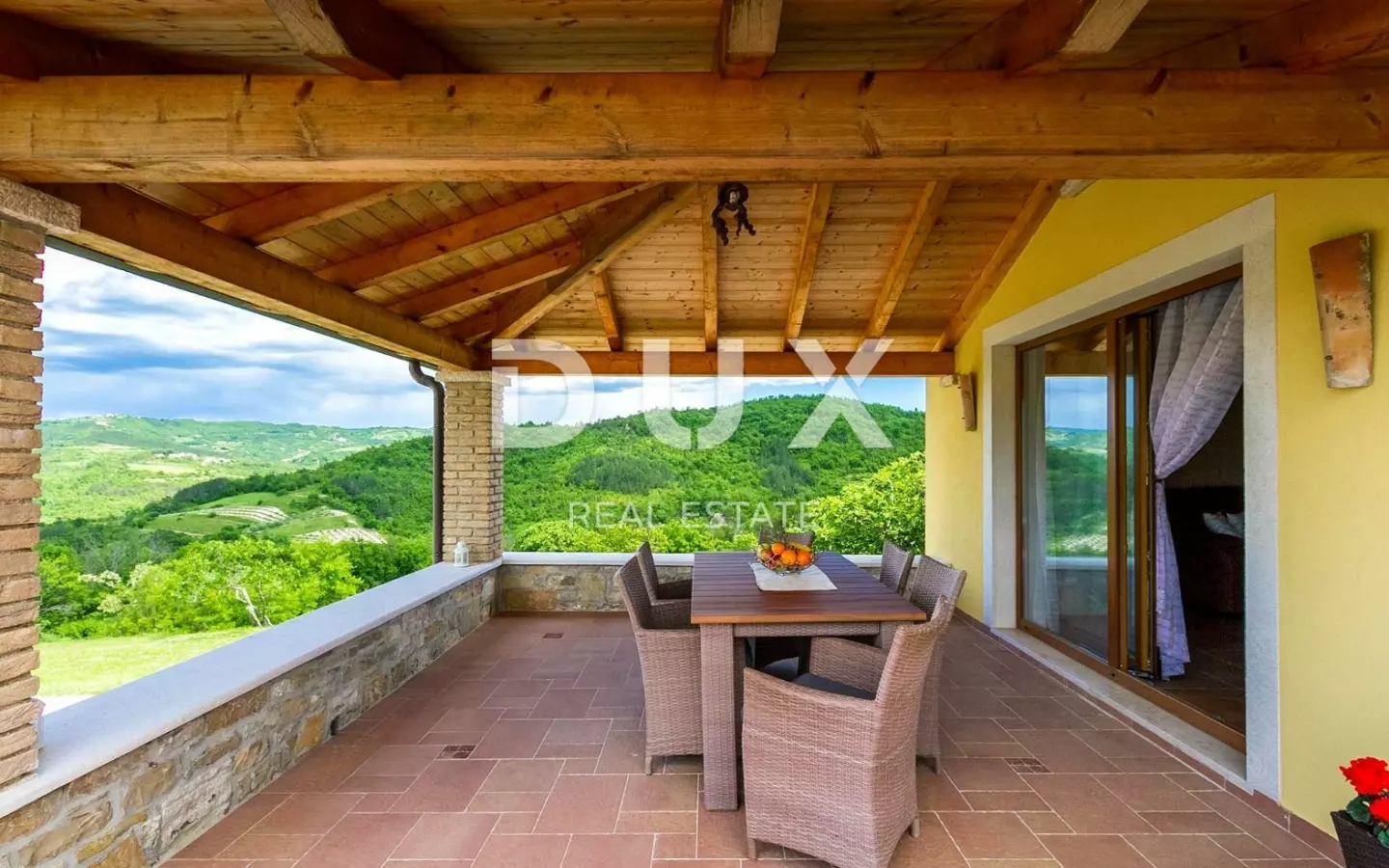 4-bedroom Detached House In Motovun, Croatia (300 M²)