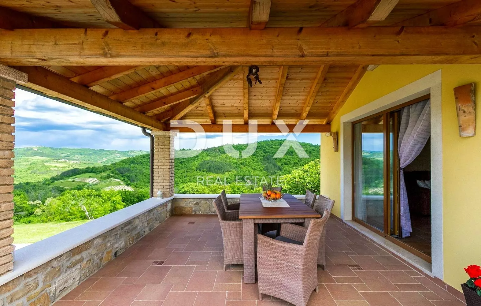 1700267175_croatia-istria-real-estate-for-sale-63-d269af 4-bedroom Detached House In Motovun, Croatia (300 M²)