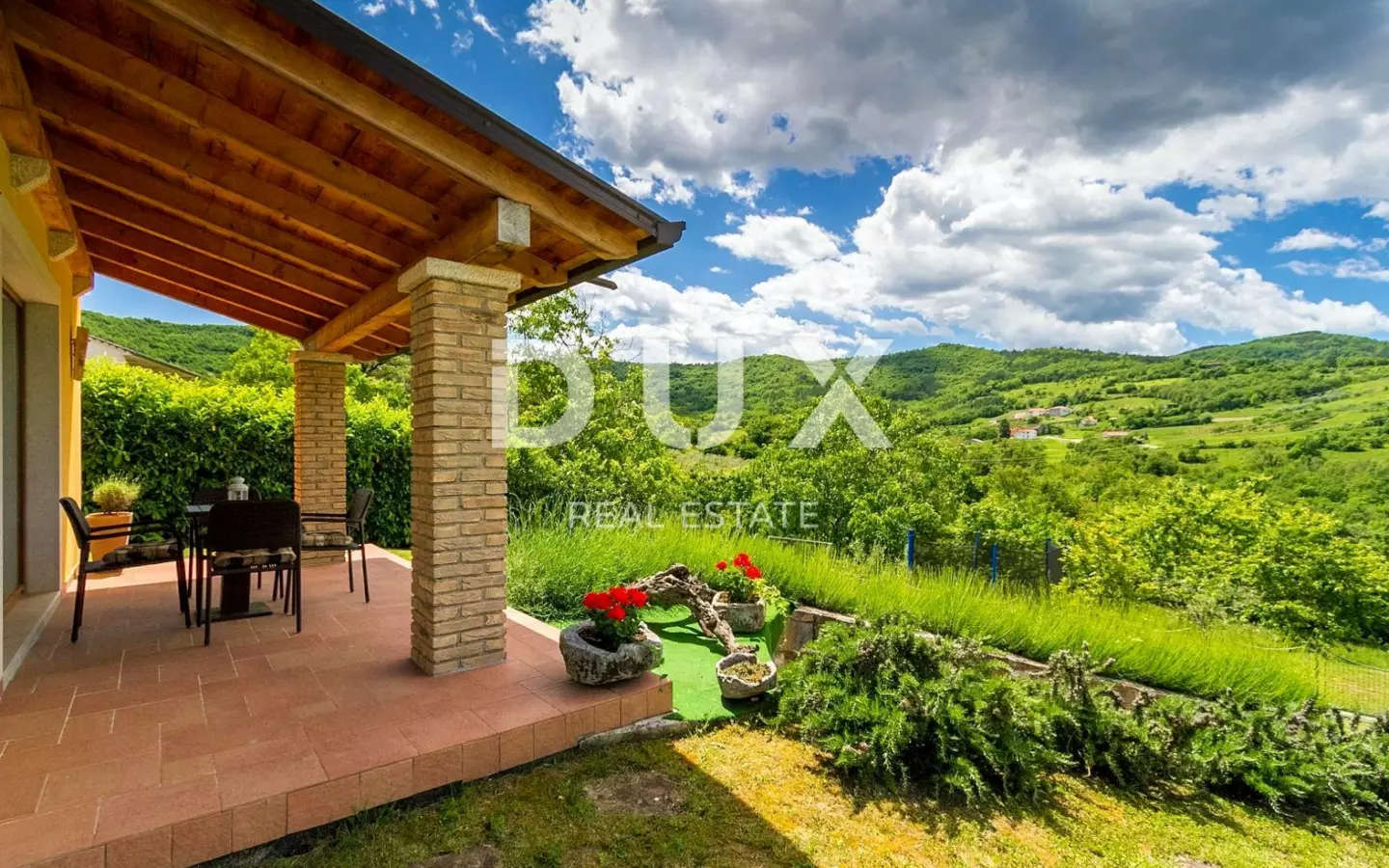 4-bedroom Detached House In Motovun, Croatia (300 M²)