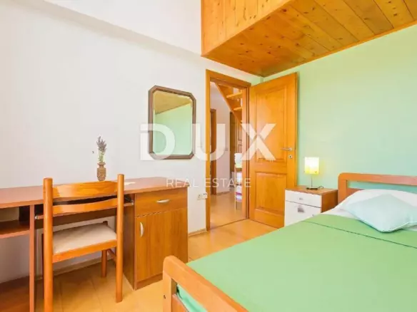 7-bedroom Villa In Višnjan, Croatia (317 M²)