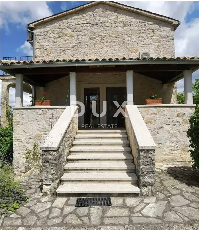 1719816581_screenshot_982-057fd2 7-bedroom Villa In Višnjan, Croatia (317 M²)
