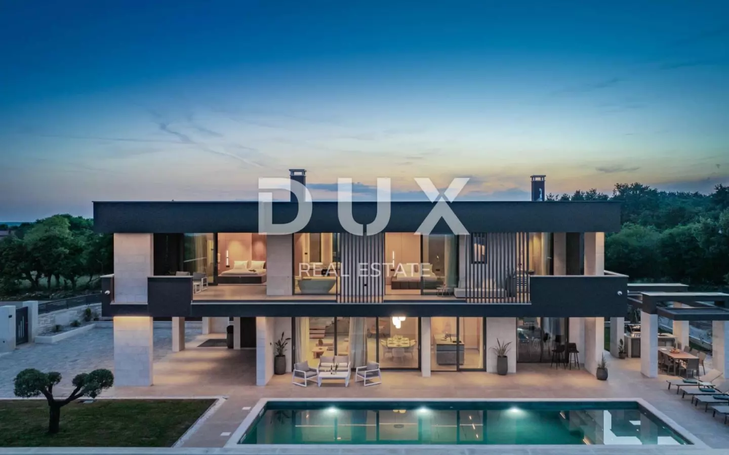 3-bedroom Villa In Krnica, Croatia (292 M²)