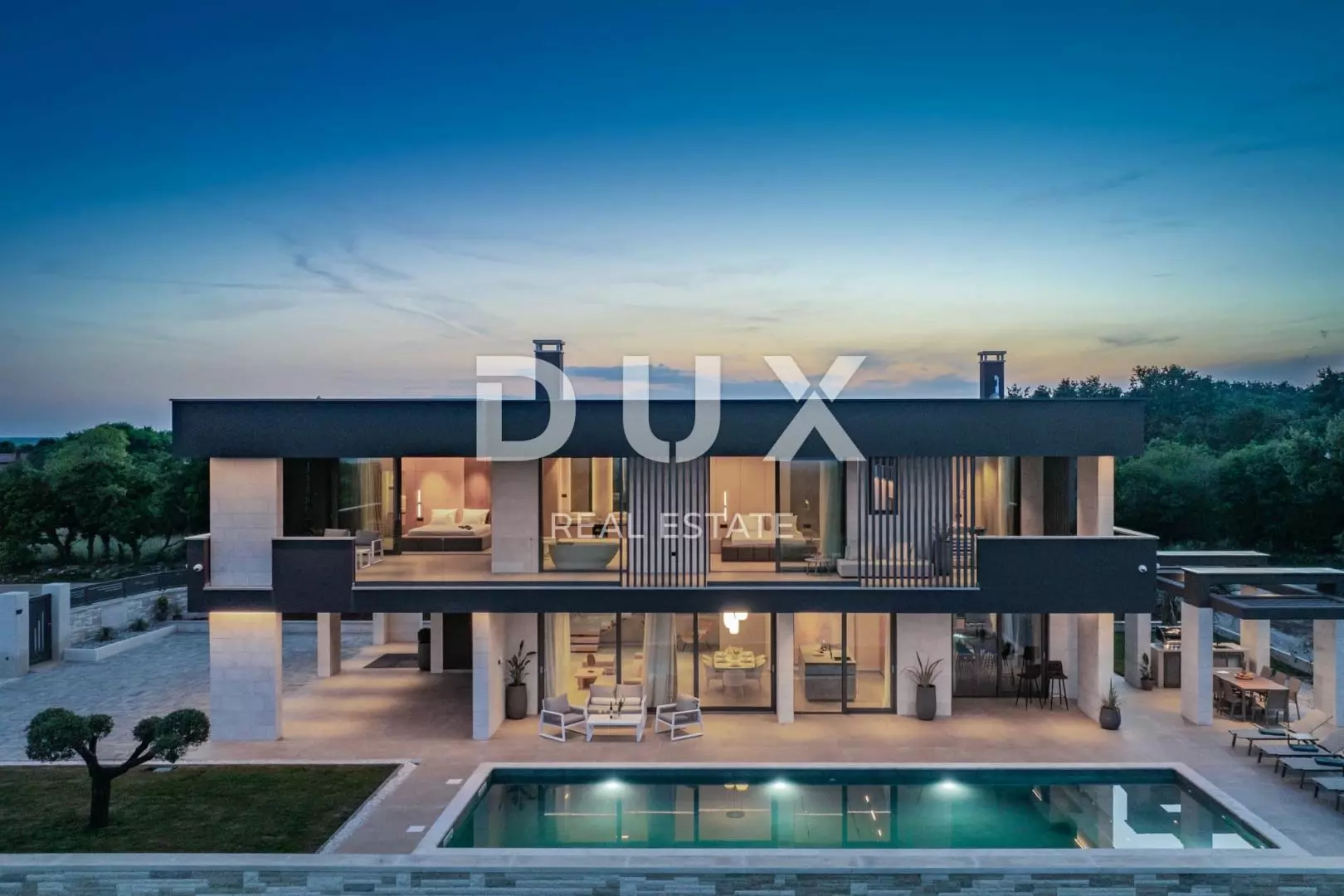 3-bedroom Villa In Krnica, Croatia (292 M²)