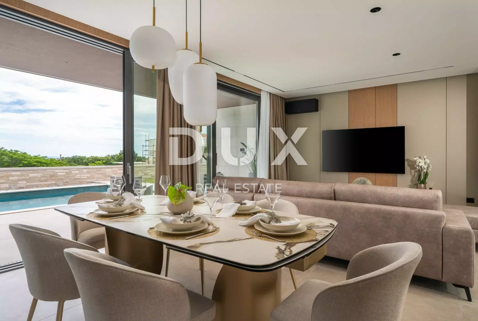 3-bedroom Villa In Krnica, Croatia (292 M²)
