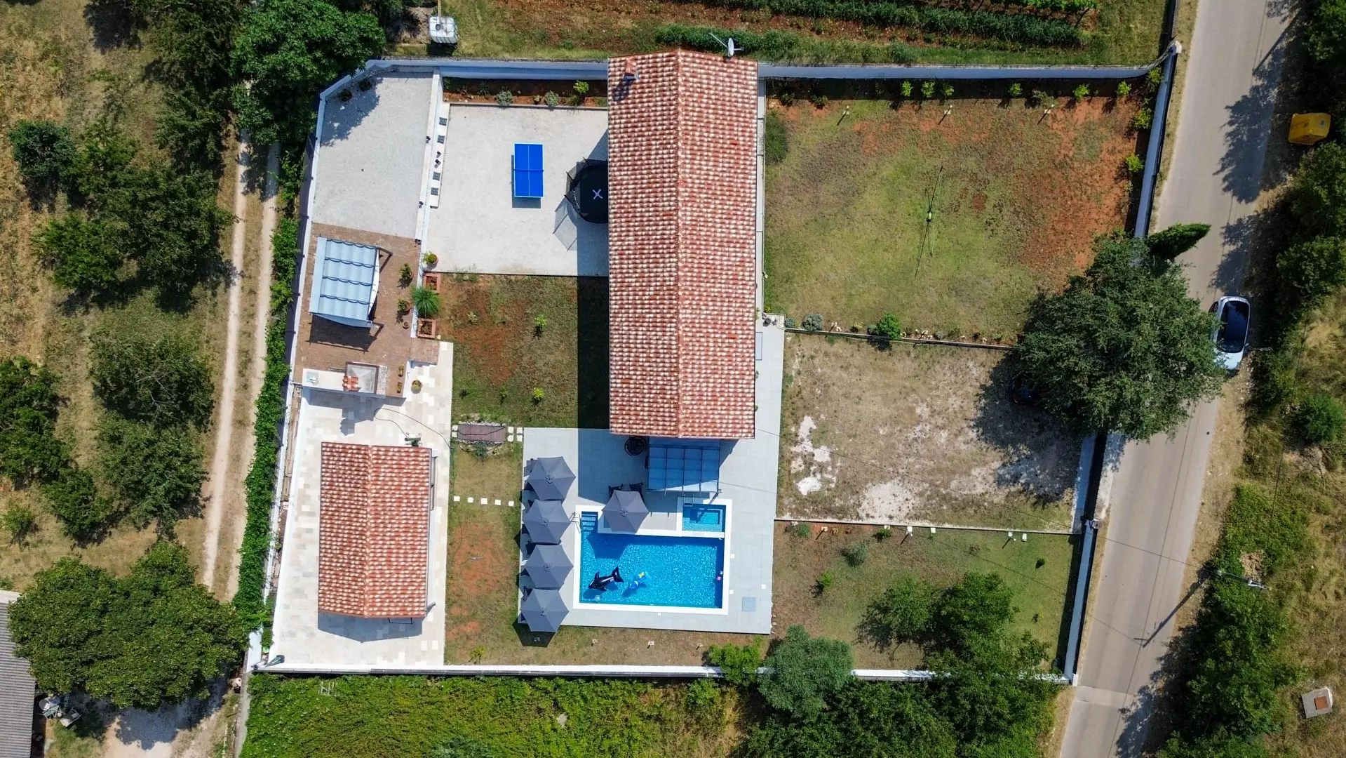 4-bedroom Villa In Svetvinčenat, Croatia (220 M²)