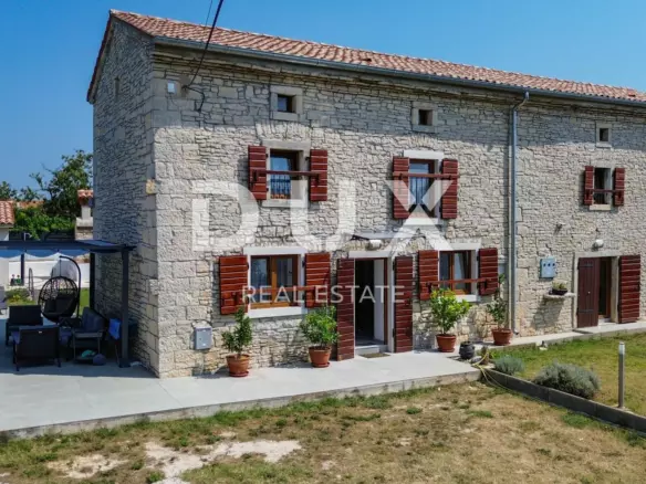 4-bedroom Villa In Svetvinčenat, Croatia (220 M²)