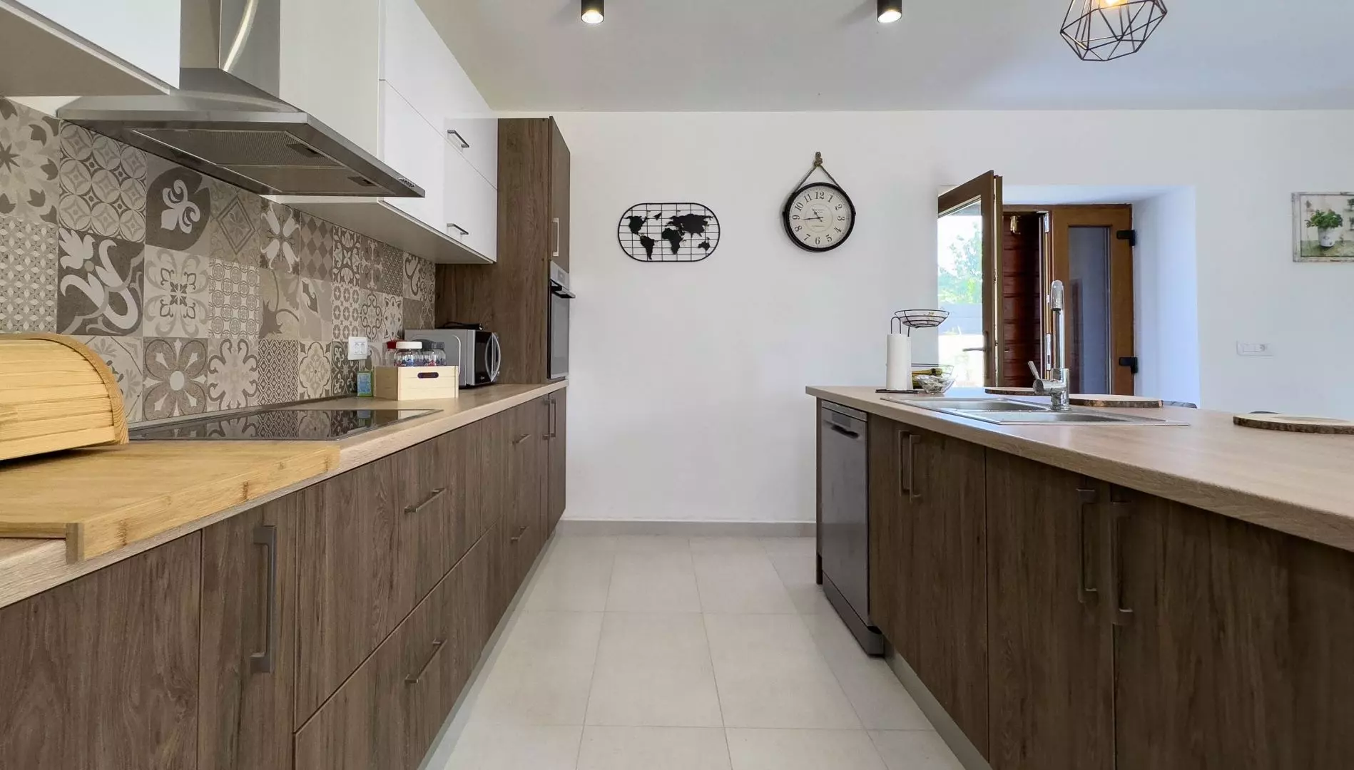 4-bedroom Villa In Svetvinčenat, Croatia (220 M²)