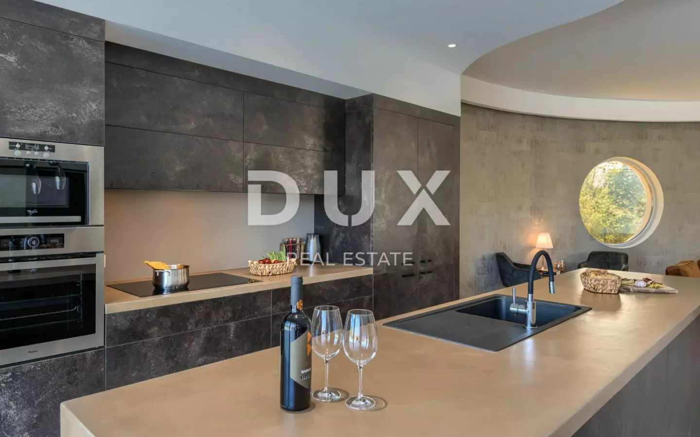 5-bedroom Detached House In Juršići, Croatia (487 M²)