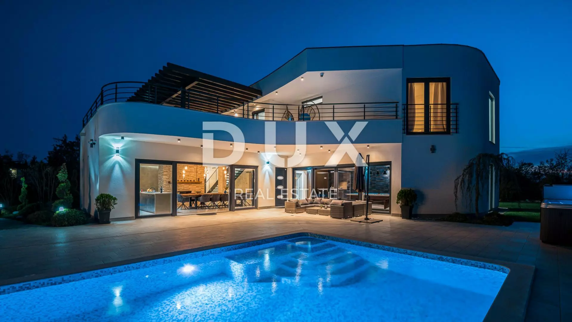 5-bedroom Detached House In Juršići, Croatia (487 M²)