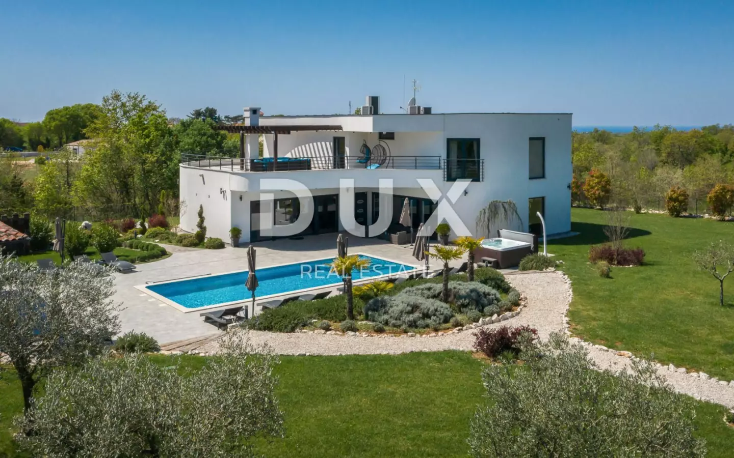 5-bedroom Detached House In Juršići, Croatia (487 M²)