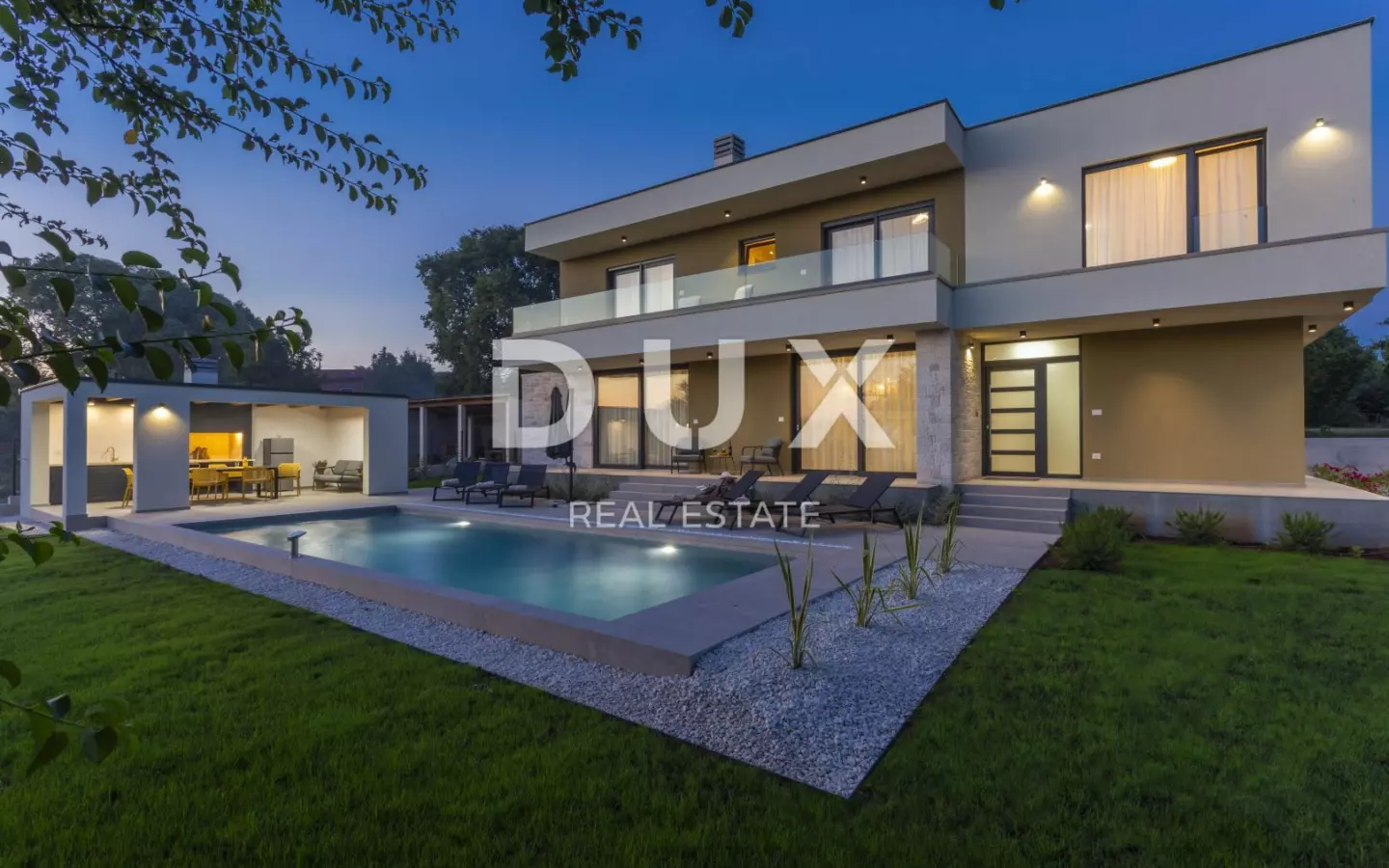 3-bedroom Detached House In Svetvinčenat, Croatia (208 M²)