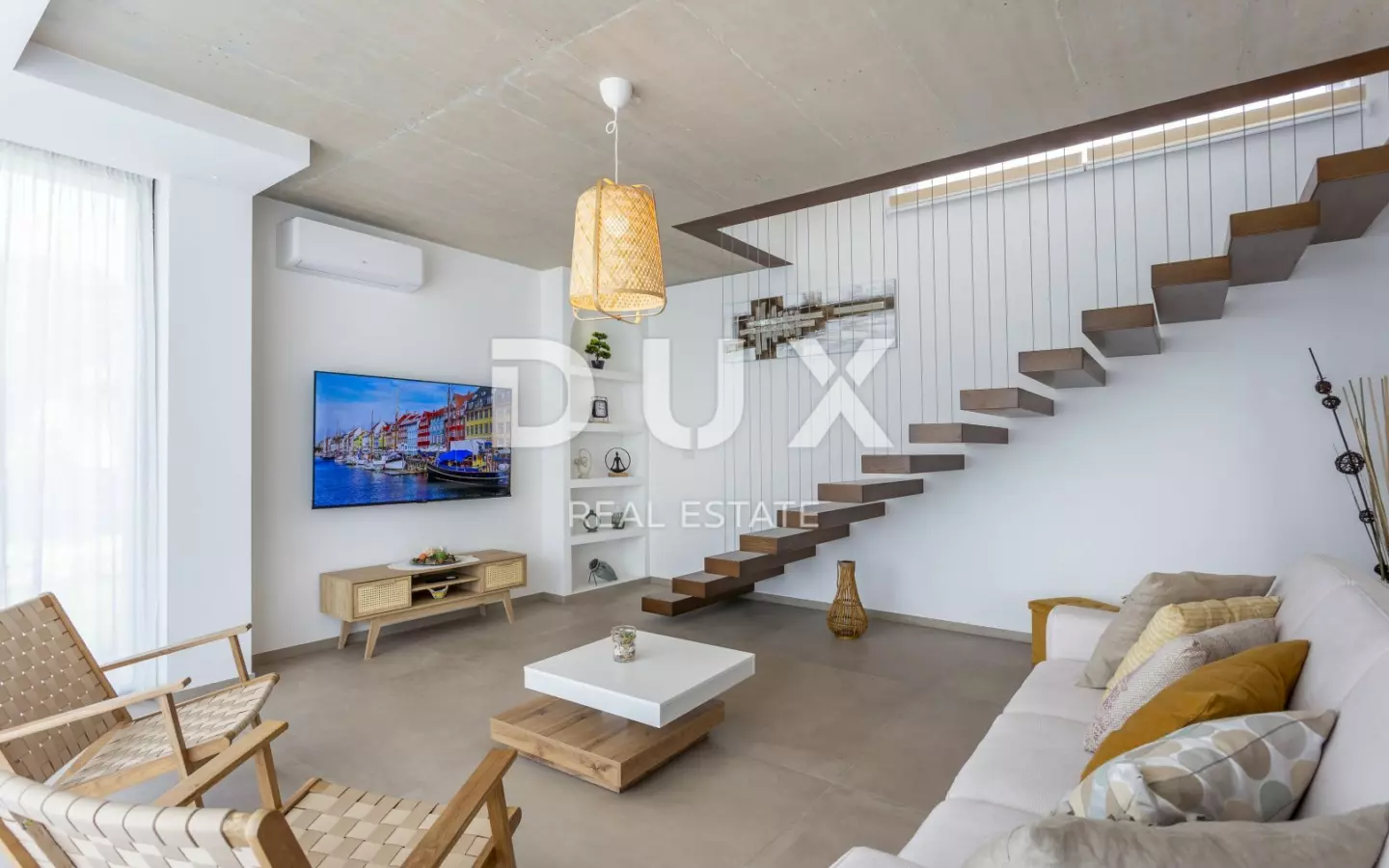3-bedroom Detached House In Svetvinčenat, Croatia (208 M²)