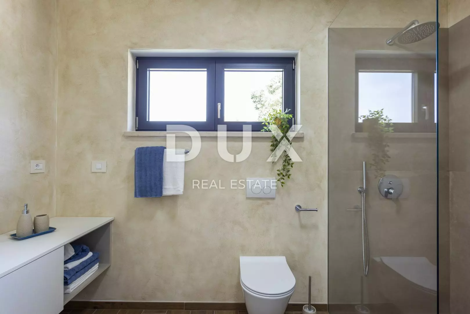 1725540497_img_0886-hdr-1-52f504 3-bedroom Detached House In Svetvinčenat, Croatia (208 M²)