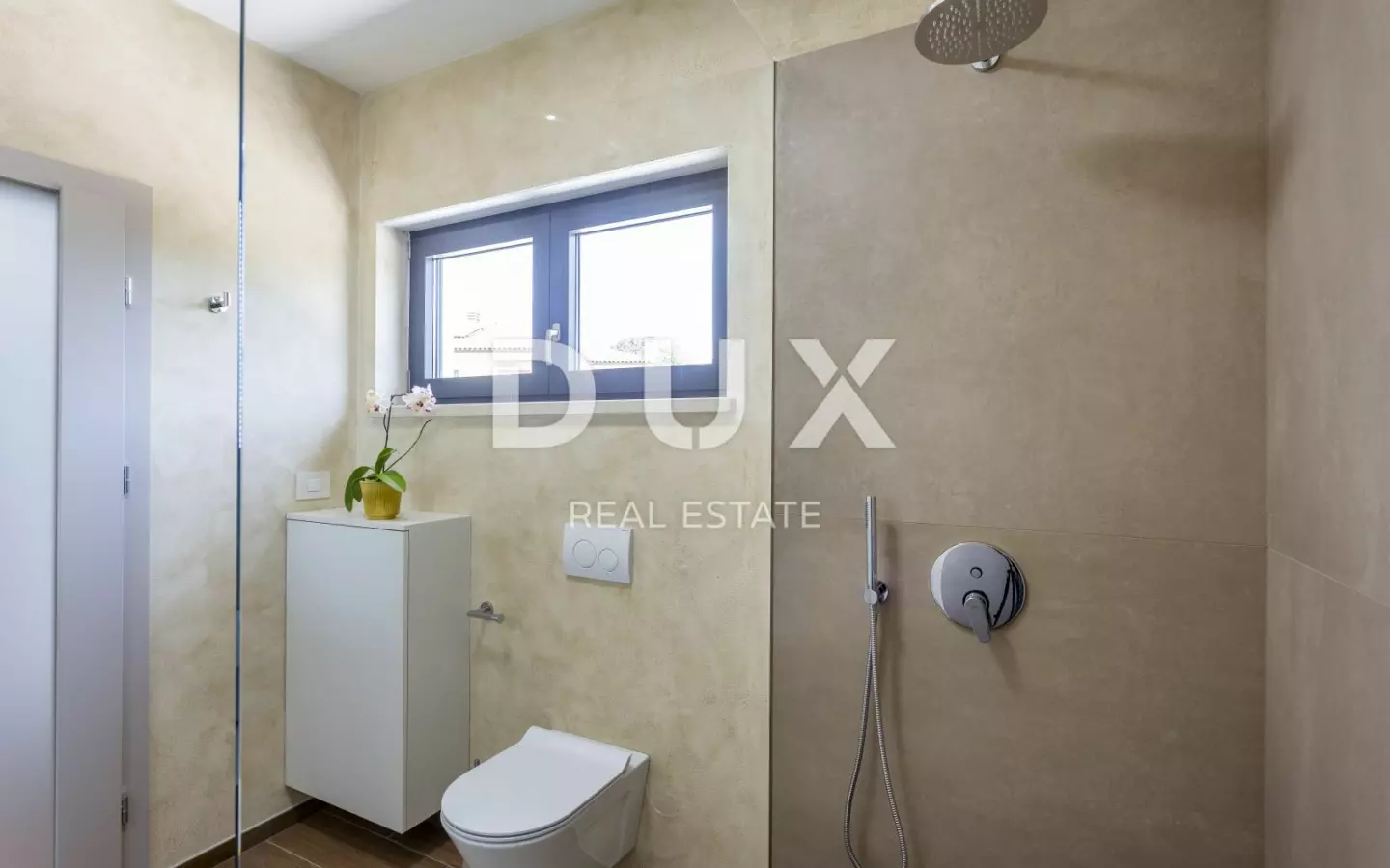 3-bedroom Detached House In Svetvinčenat, Croatia (208 M²)